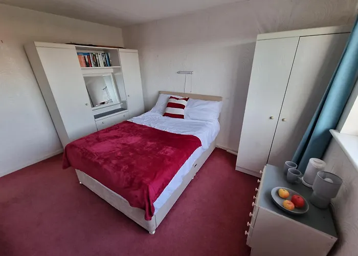 Comfortable & Modern Double Room