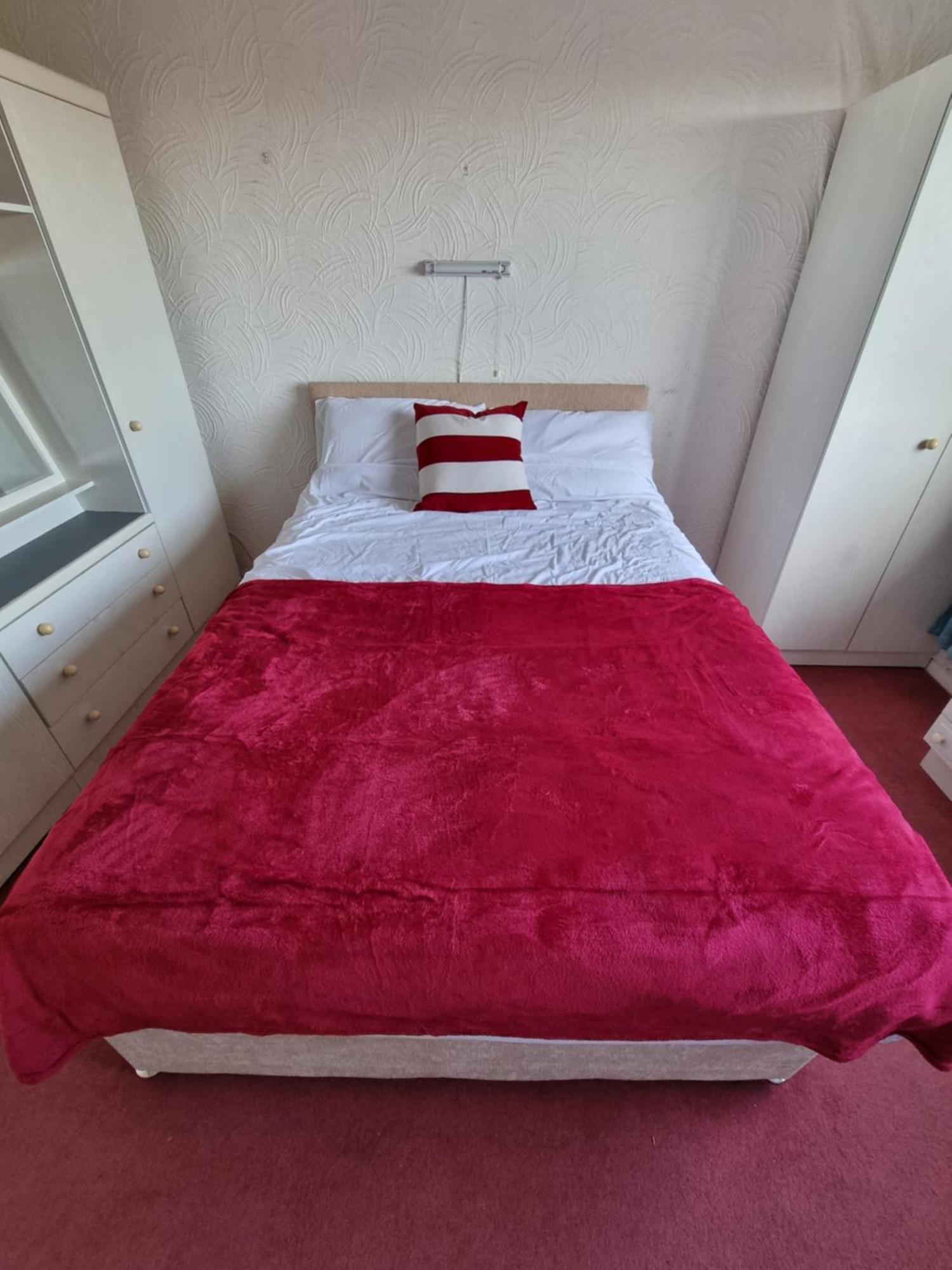 Comfortable & Modern Double Homestay