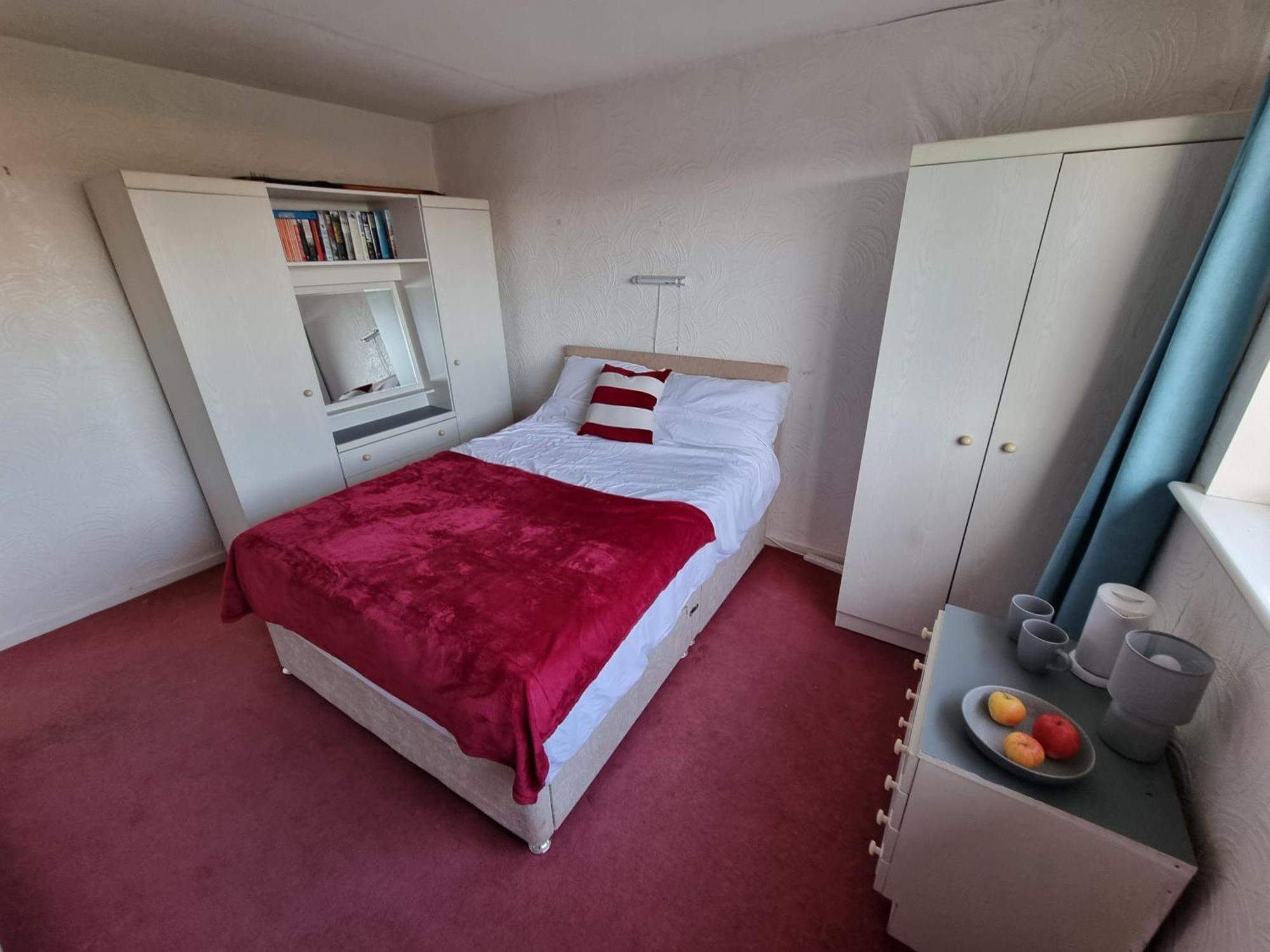 Comfortable & Modern Double Homestay *